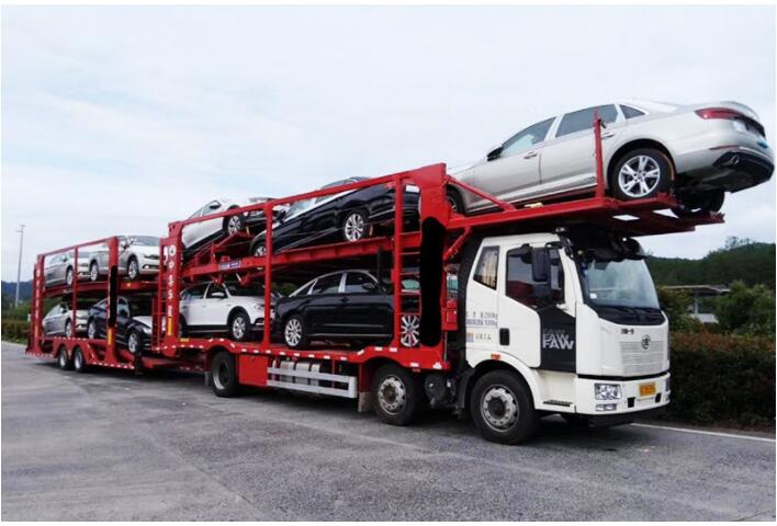 厦门到阜康市轿车托运